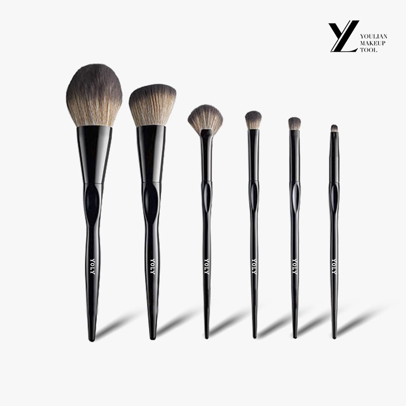 6 Shaped Handle Face Brushes