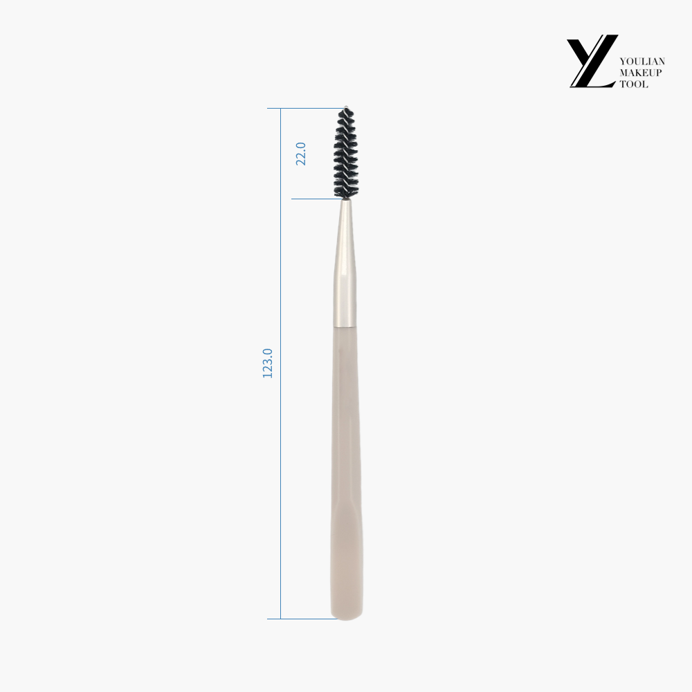 Pink Fine Tailed Mascara Brush